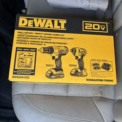 20V Dewalt Drill/Driver Kit