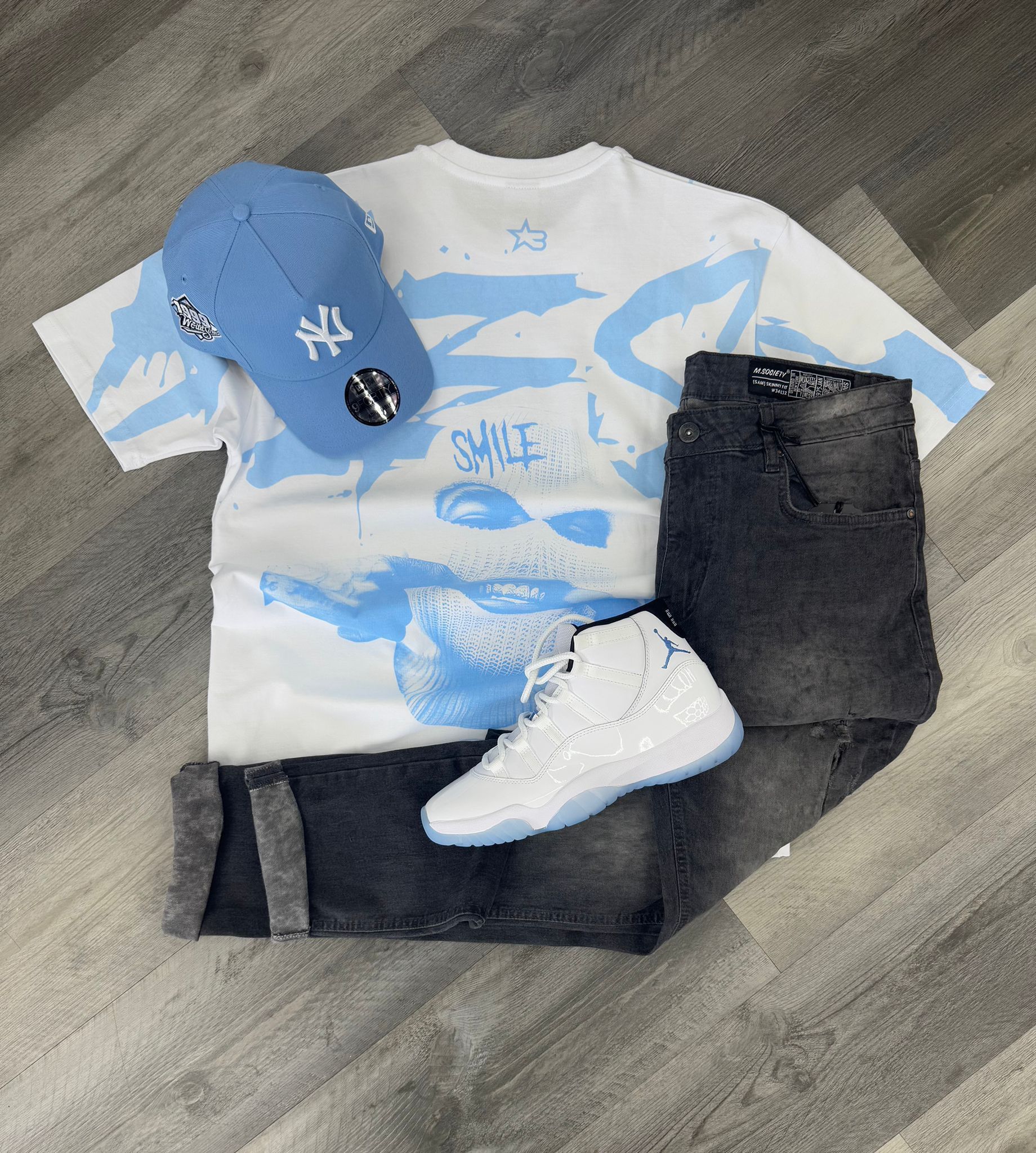 air Jordan 11 Legend 