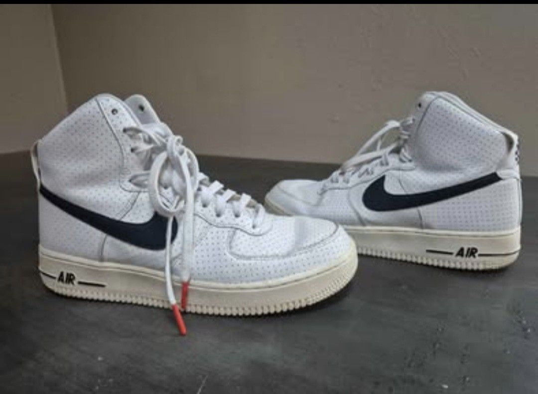 Nike Air Force 1 High – White/Black Perforated Leather – Size 8.5