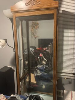 Curio cabinet