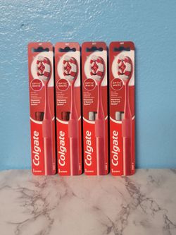 4 Colgate Toothbrushes