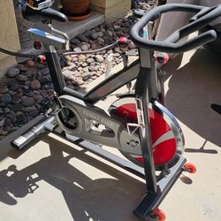 Sunny Health & Fitness SF-B1002 Belt Drive Cycle Bike