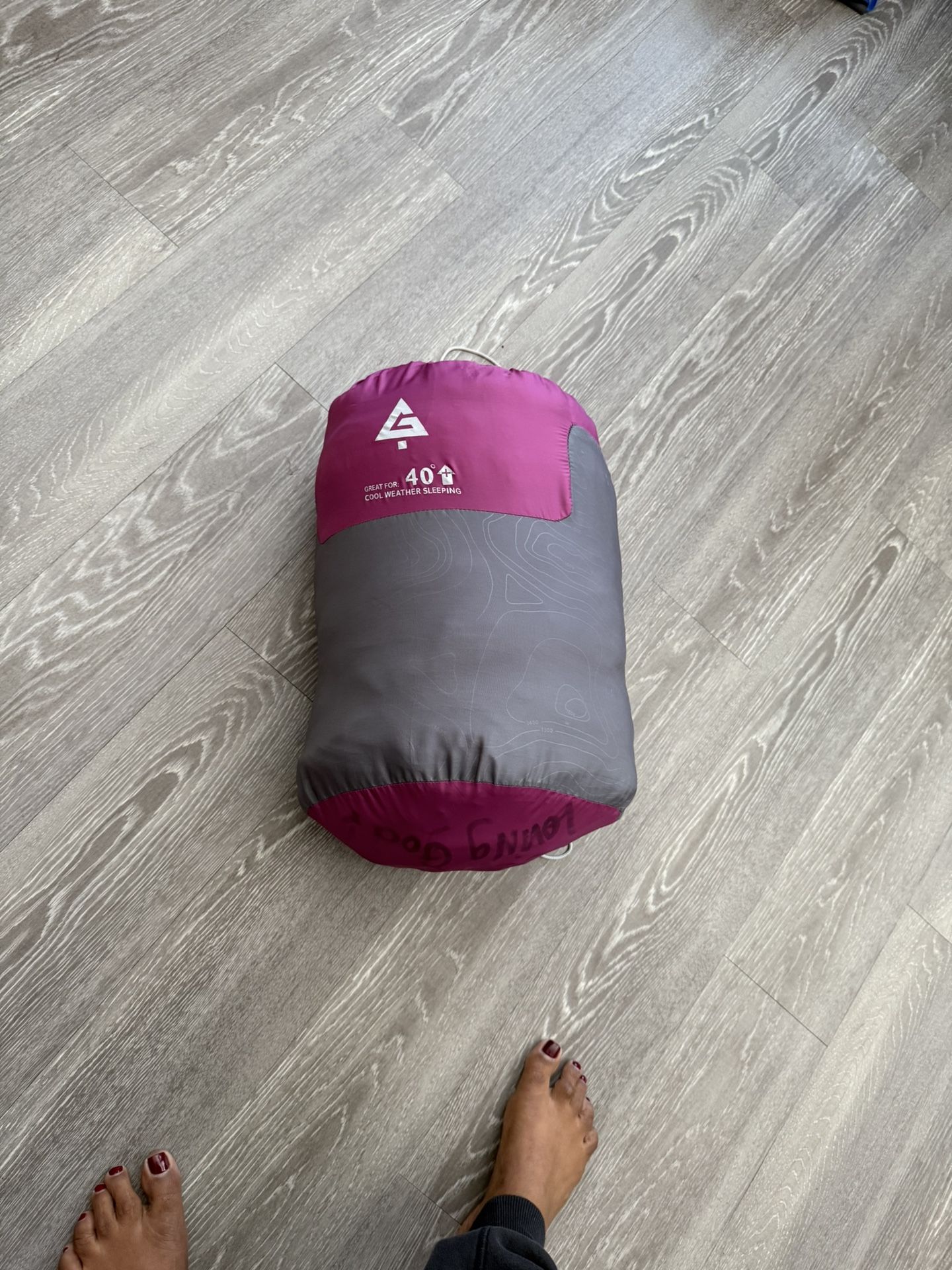 Adult/Youth Sleeping Bag (Fuscia)
