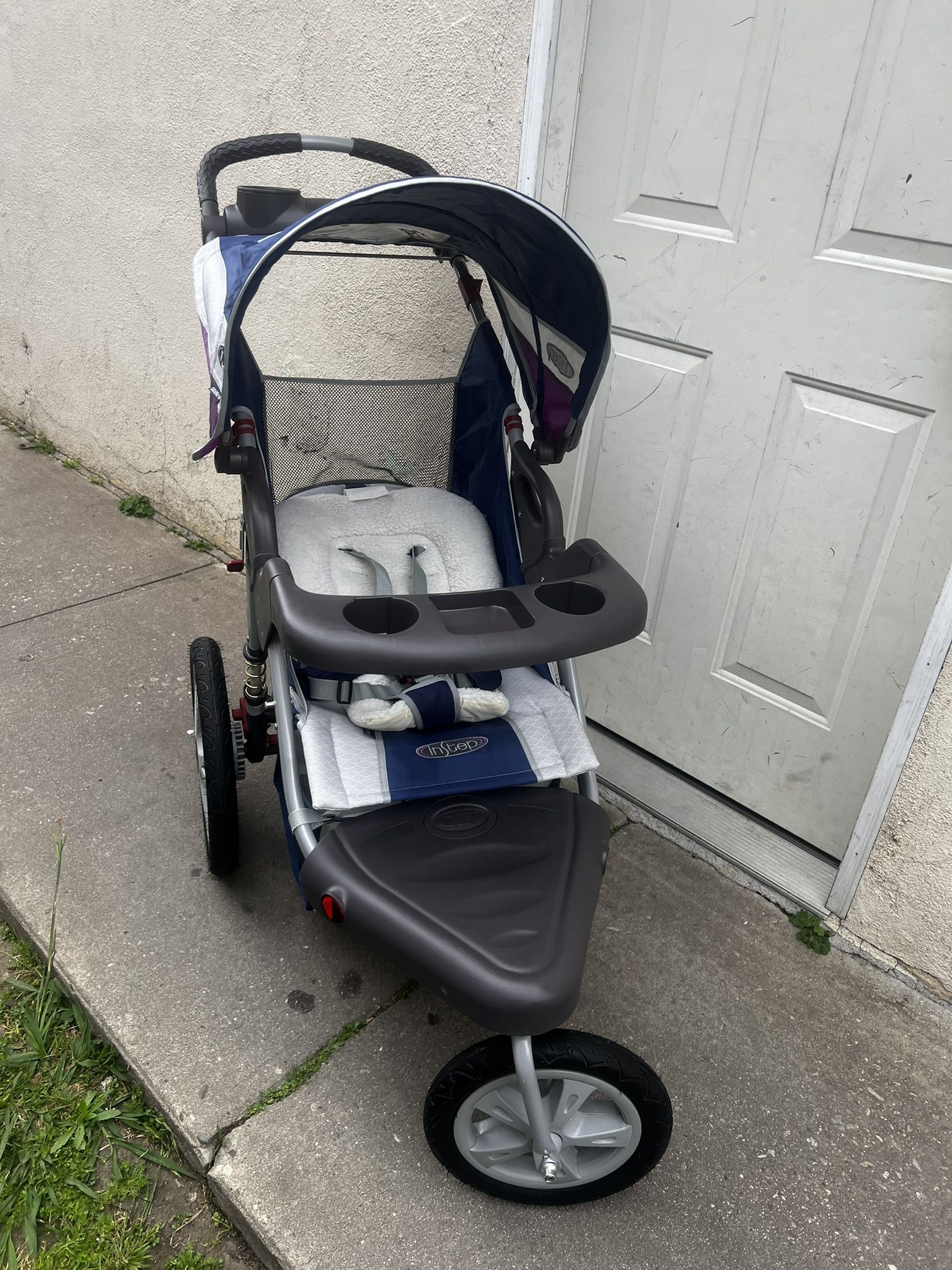 INSTEP JOGGER STROLLER