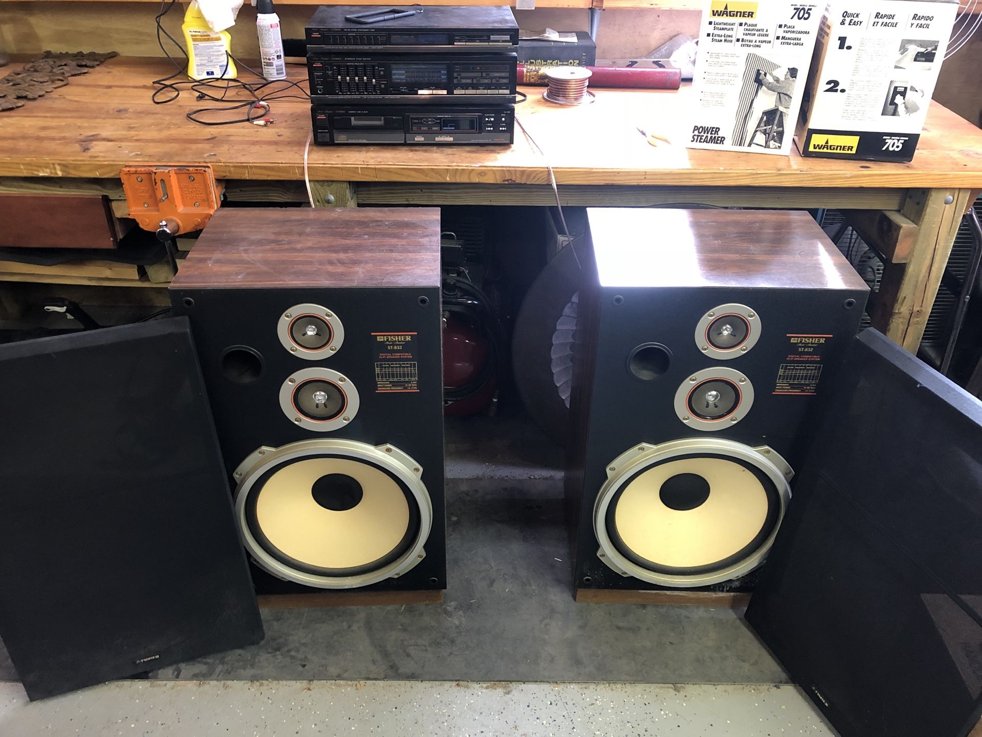 Vintage Fisher ST-832 15” Speakers. Excellent Condition!