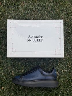 Alexander Mcqueen