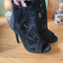 Cute Sexy Black Cutout Heels 