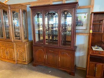ETHAN ALLEN Dark Cherry Wood China Cabinet