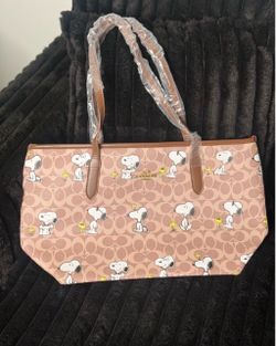 New Women’s Coach Peanuts Tote Purse