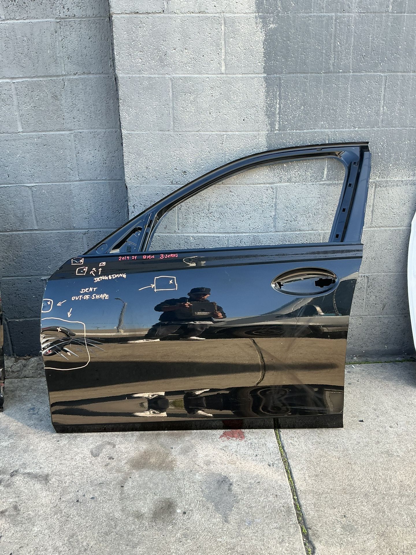 2019 - 2024 BMW 3 Series - DRIVER DOOR OEM