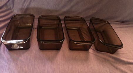 Vintage Pyrex loaf pan