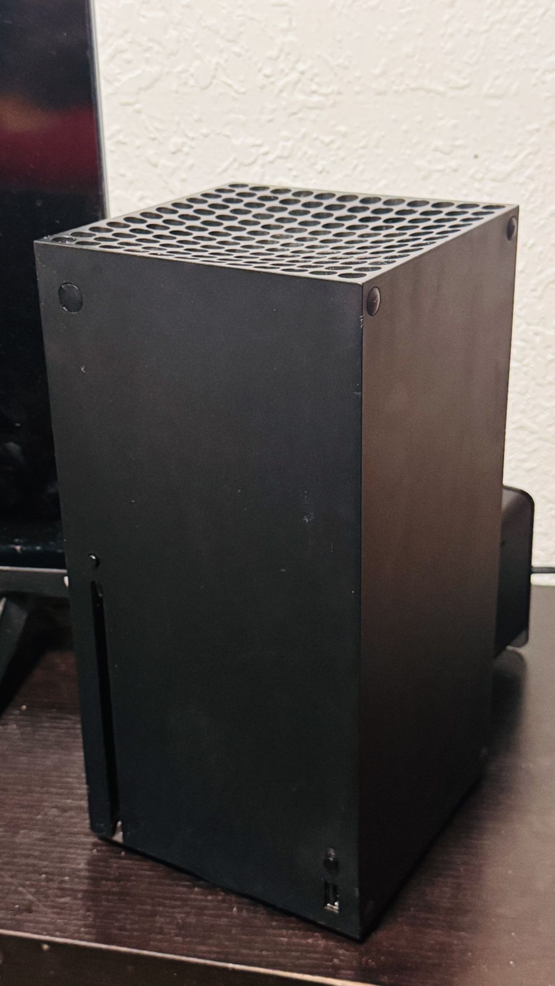 Xbox Series X Model (1882)