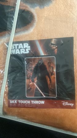 Star Wars silk touch throw 60”x80”/152cmx203cm