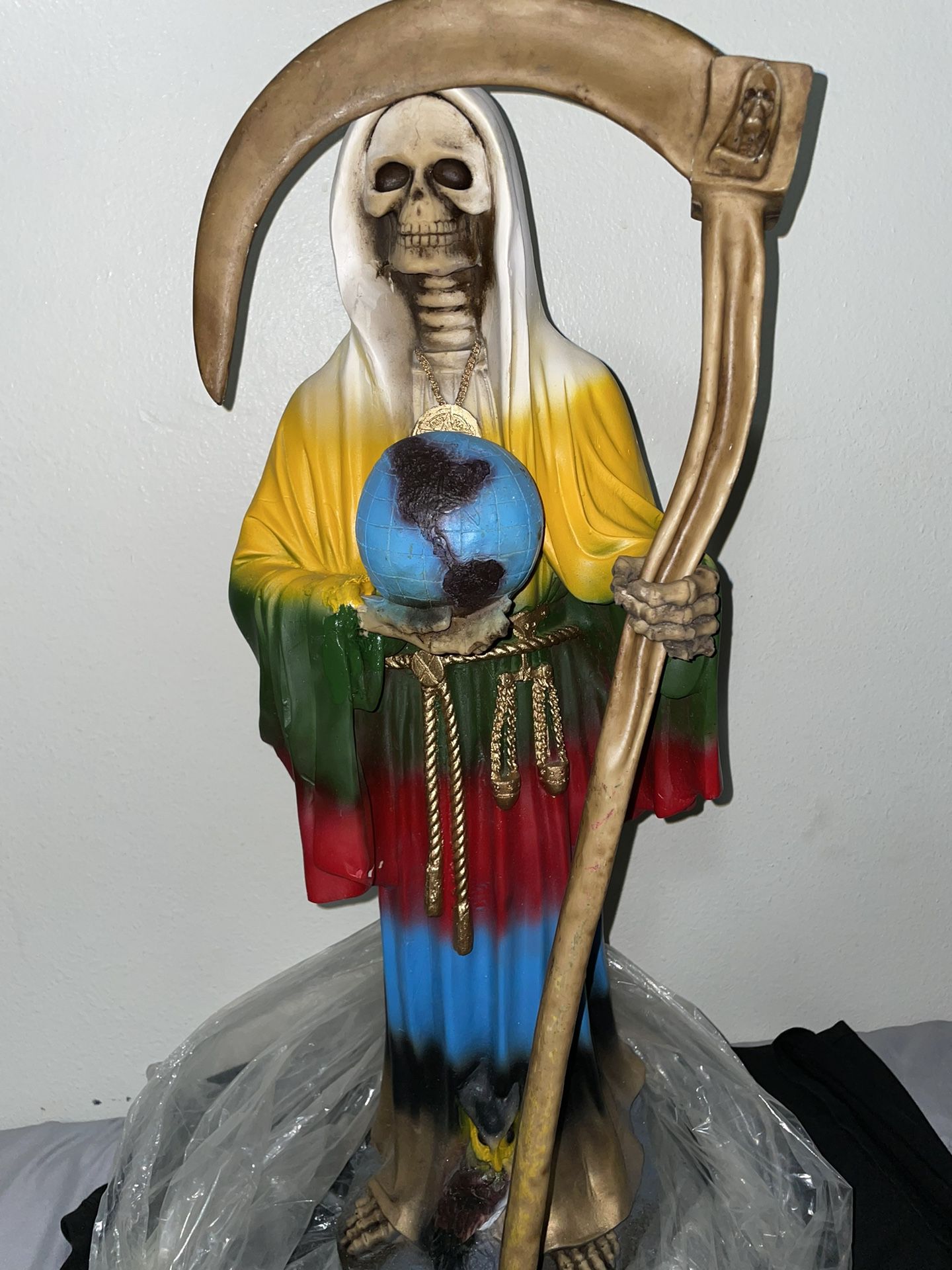 statue of reaper