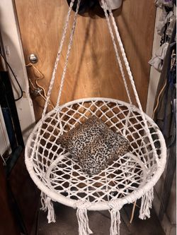 Macramé hanging swing chair