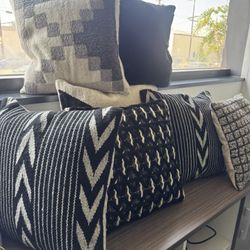 Crate&Barrel