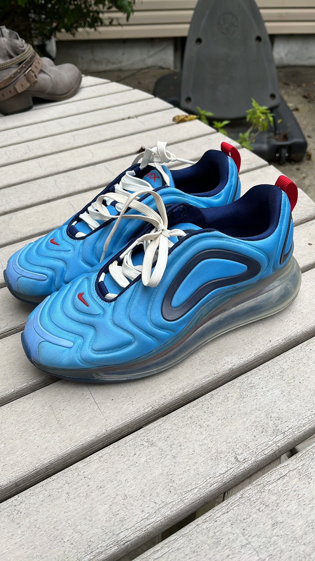 Nike Air Max 720 University Blue Size 7.5