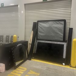 Beautiful Black Queen Bedroom Set