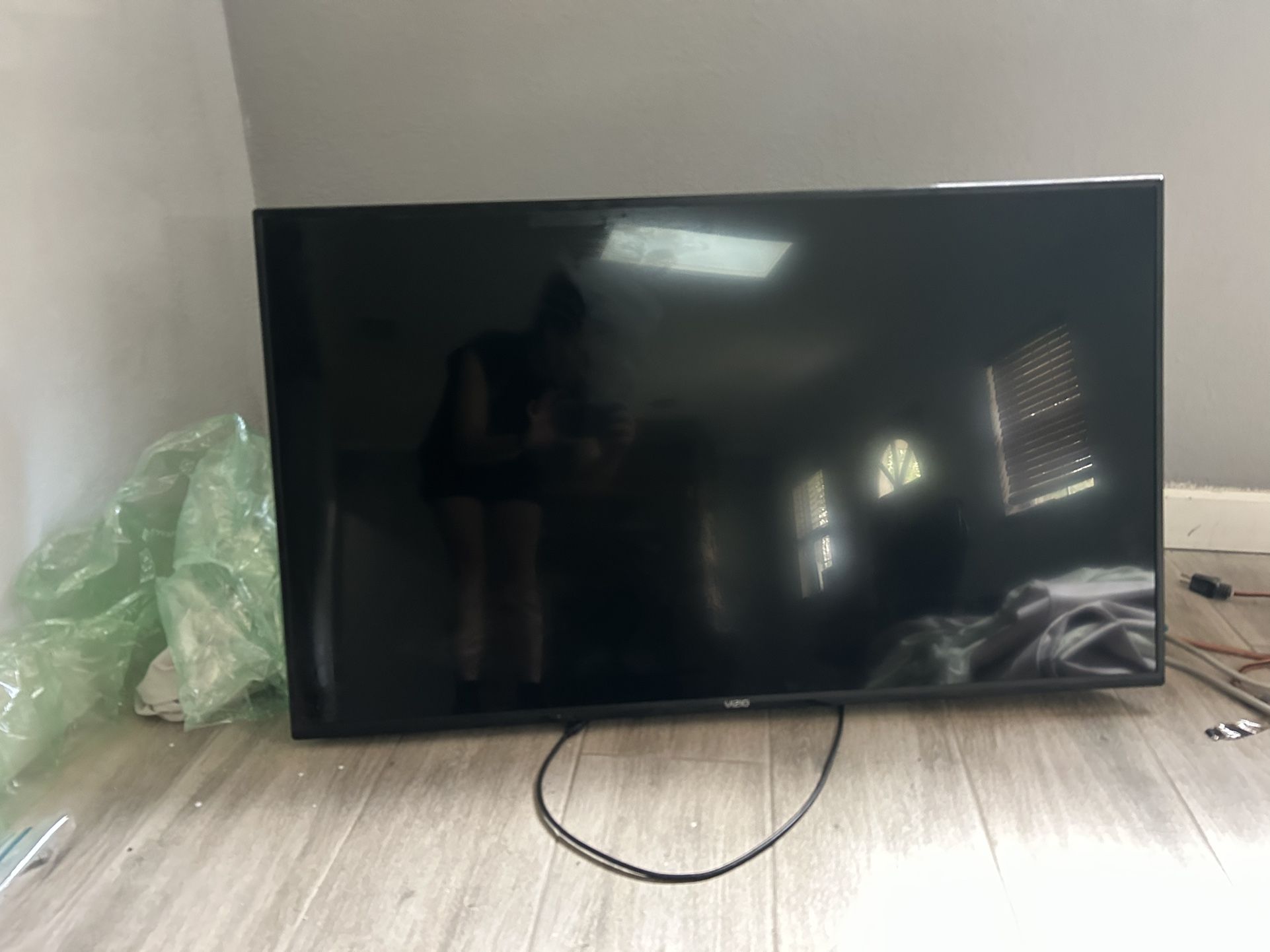 Vizio 50” Smart tv