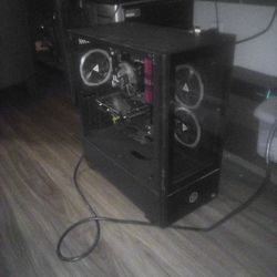Cyberpower PC Custom Gaming Rig