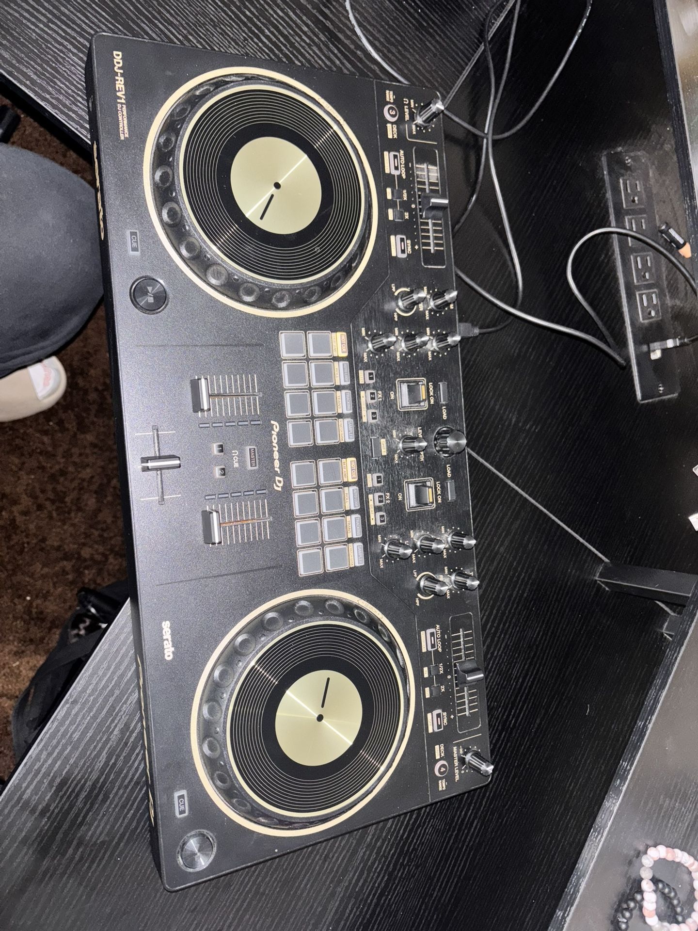 Pioneer Rev 1 Dj Controller
