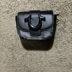 True religion black purse