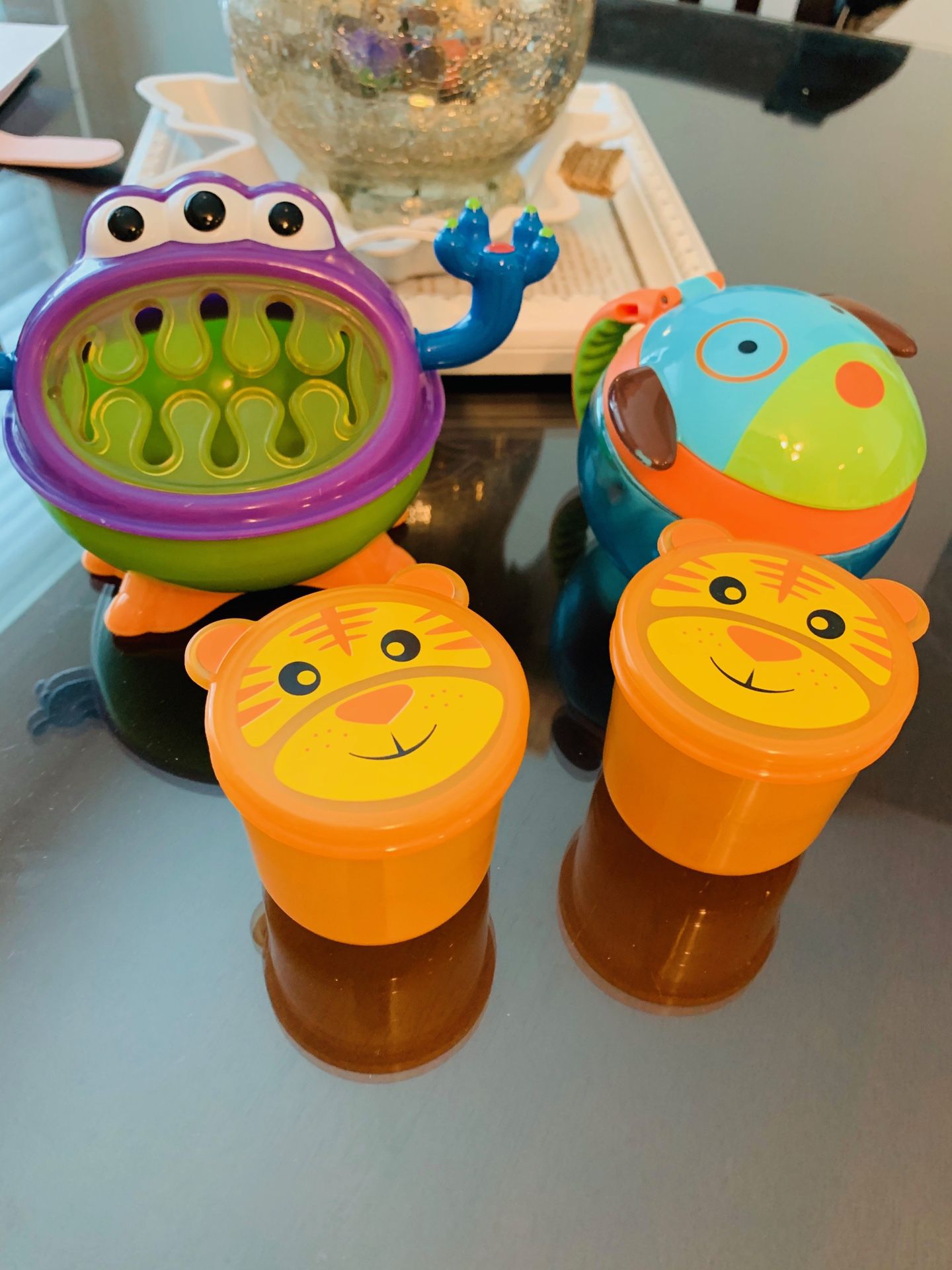 Kids snack cups