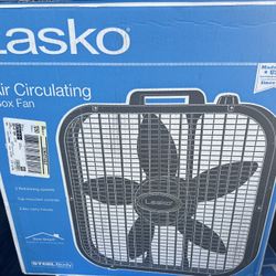 NEW IN BOX Decor Colors 20 in. 3 Speed Box Fan for Home in Black with Save Smart Technology, 1800 CFM and Carry Handle 