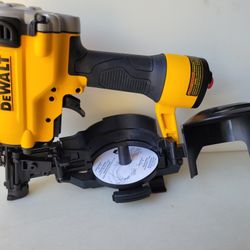 DeWalt Coil Roofing Nailer 