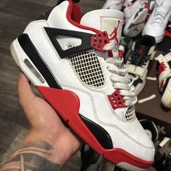 Fire Red 4s Sz 10 No Box
