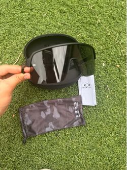 Oakley Sutro