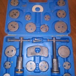 22 PIECE CALIPER TOOL SET