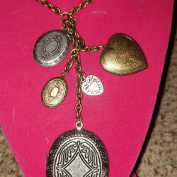 VINTAGE   LOCKET NECKLACE, CAN USE LOCKETS ON OTHER CHAINS