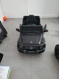 Mercedes Benz AMG Powered Ride on Car