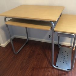 Study Table With White Chair