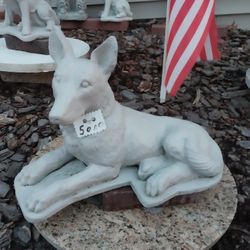 Garden Concrete DOG Statue 10x14 Inch