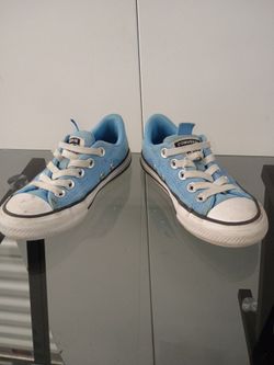 Converse size 11 toddler
