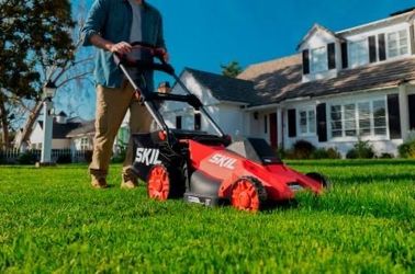 Skil 40 volt Lawn equipment