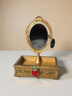 Bath & Body Works Disney Villians Evil Queen Light-Up Mirror Vanity Tray