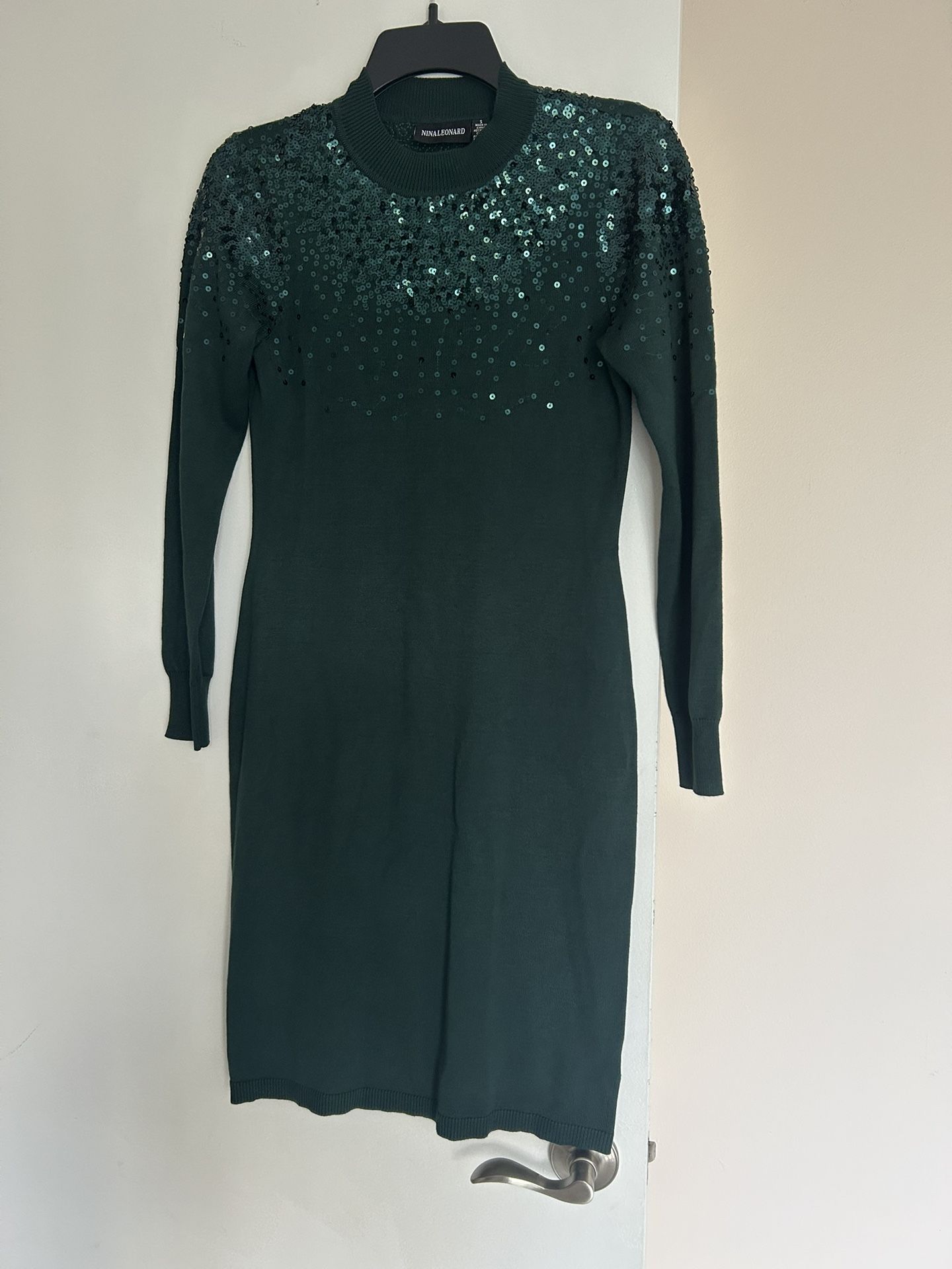 New Women’s Dress Size S. Will Fit Size S and M. Design By Nina Leonard. Emerald Green Color. 87% Rayon. Gorgeous Dress For Any Occasion.