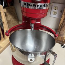 Red Professional 5 plus  KitchenAid
