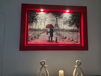 Wood picture frame with lights