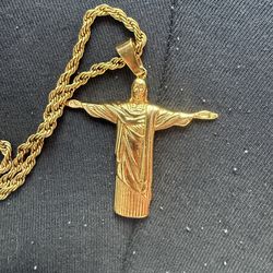 Christ the reedemer gold chain