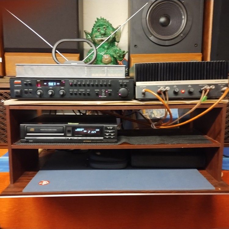 Vintage Stereo Harmon KARDON, ADCOM