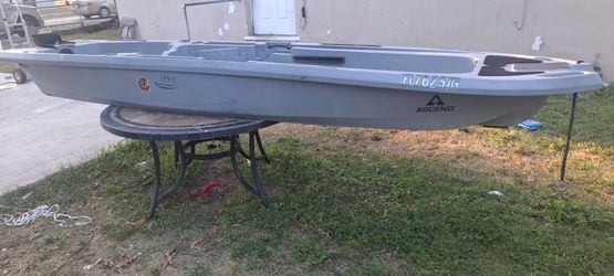 Ascend 133X Tournament kayak