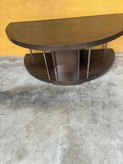 BEAUTIFUL COFFEE TABLE IS HEAVY IN GOOD CONDITION