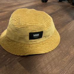Vans “Off The Wall” bucket Hat