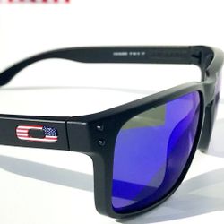 Oakley Holbrook Sunglasses New In Box