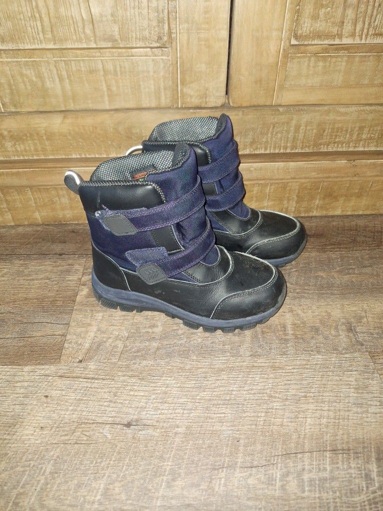 Kids Snow Boots Size 3