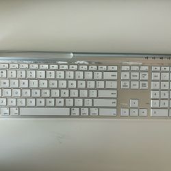 Apple Wireless Keyboard 